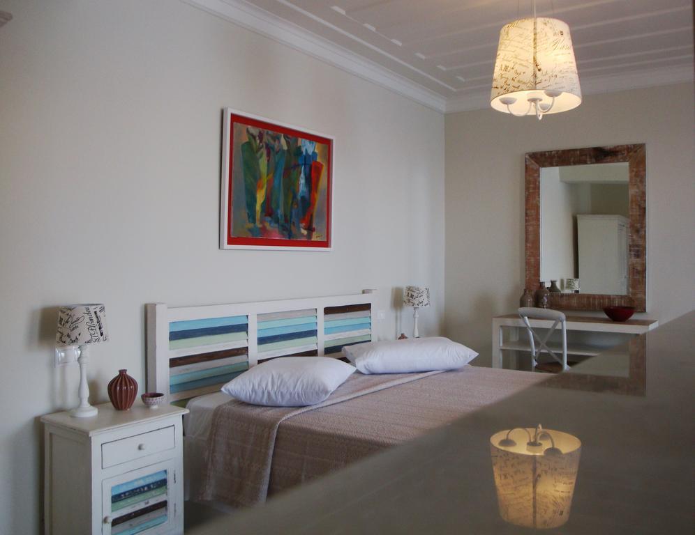 Halkis Muses Villa Bagian luar foto